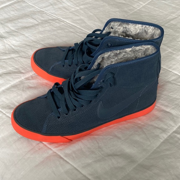 Nike Shoes - Nike Blazer Mid ‘77